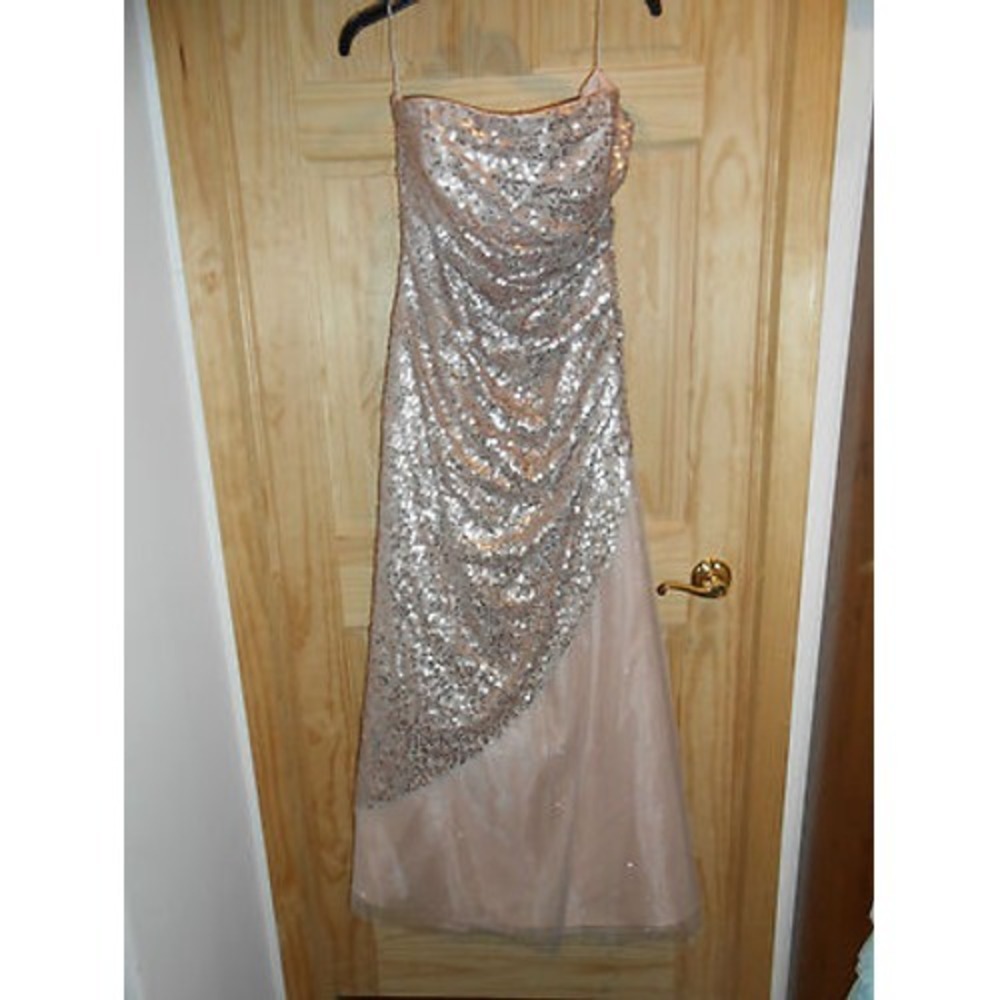 NEW deb Long Formal Nude Pink Tan Tulle Sequins Dress Strapless sz 13/14 Elegant